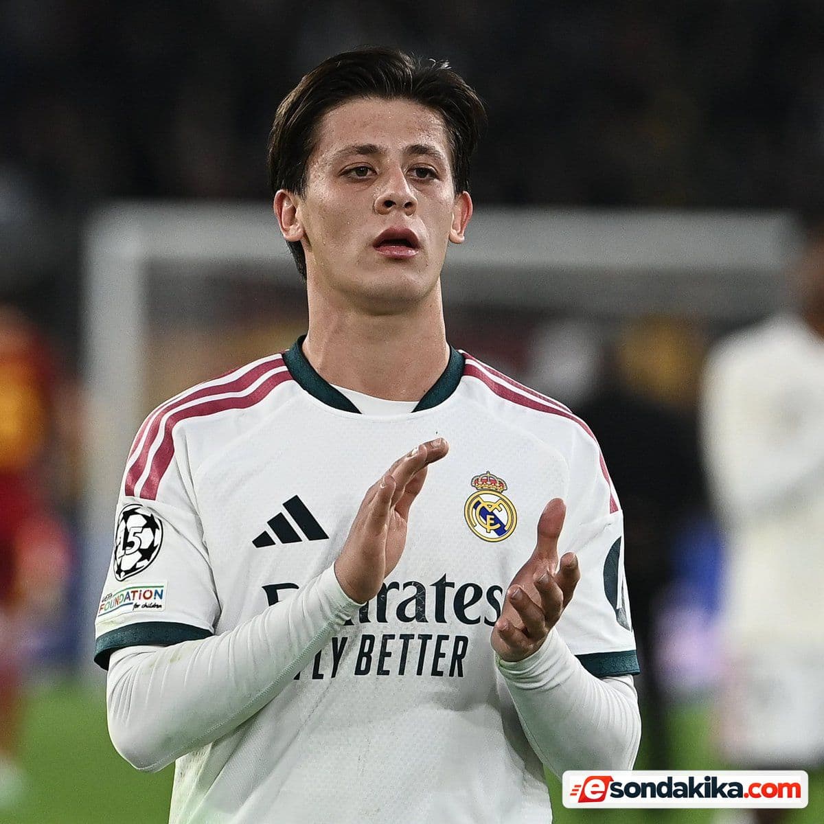 Arda Güler sends signed jerseys to children in Bolu