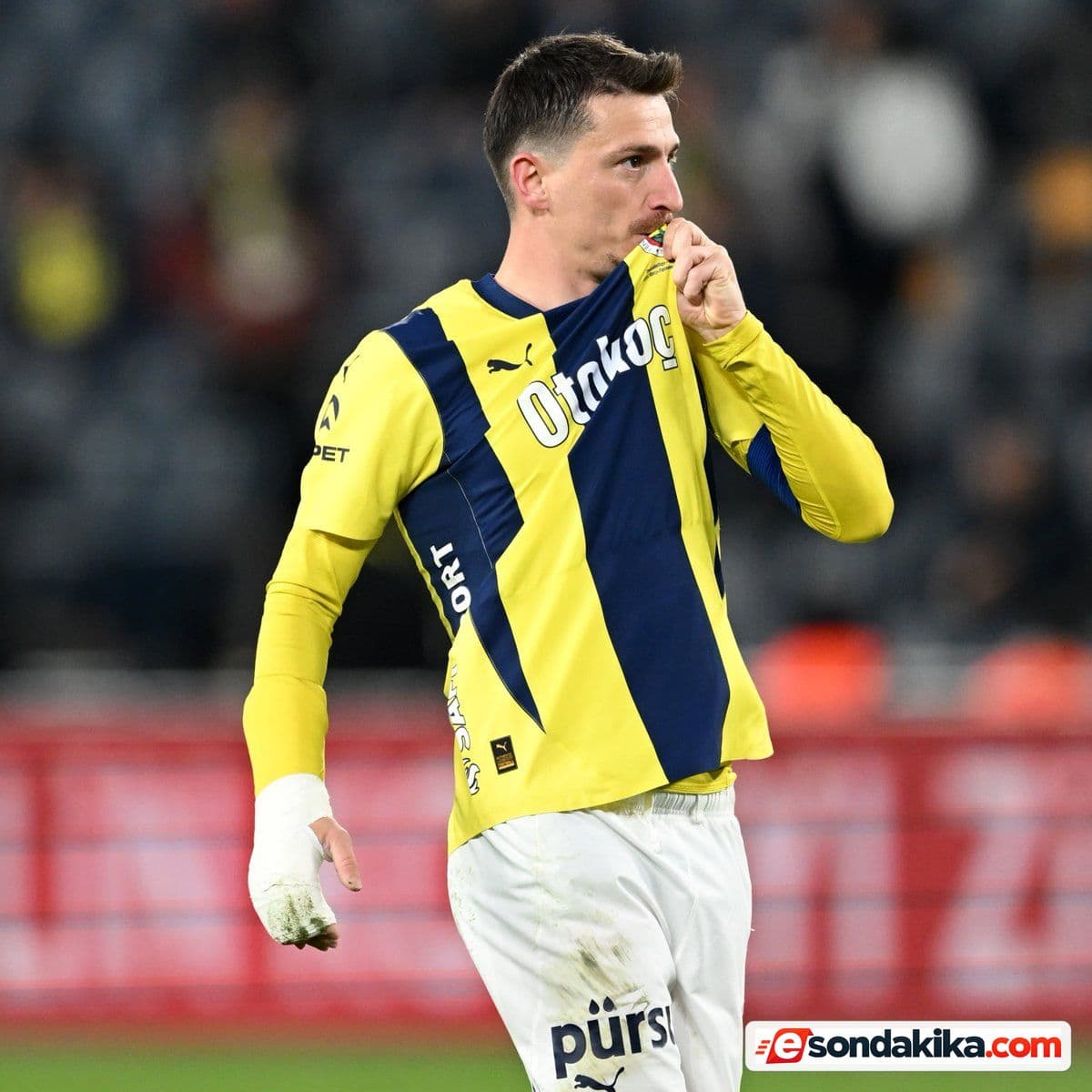 Mert Hakan Yandaş enters play for the first time after suspension