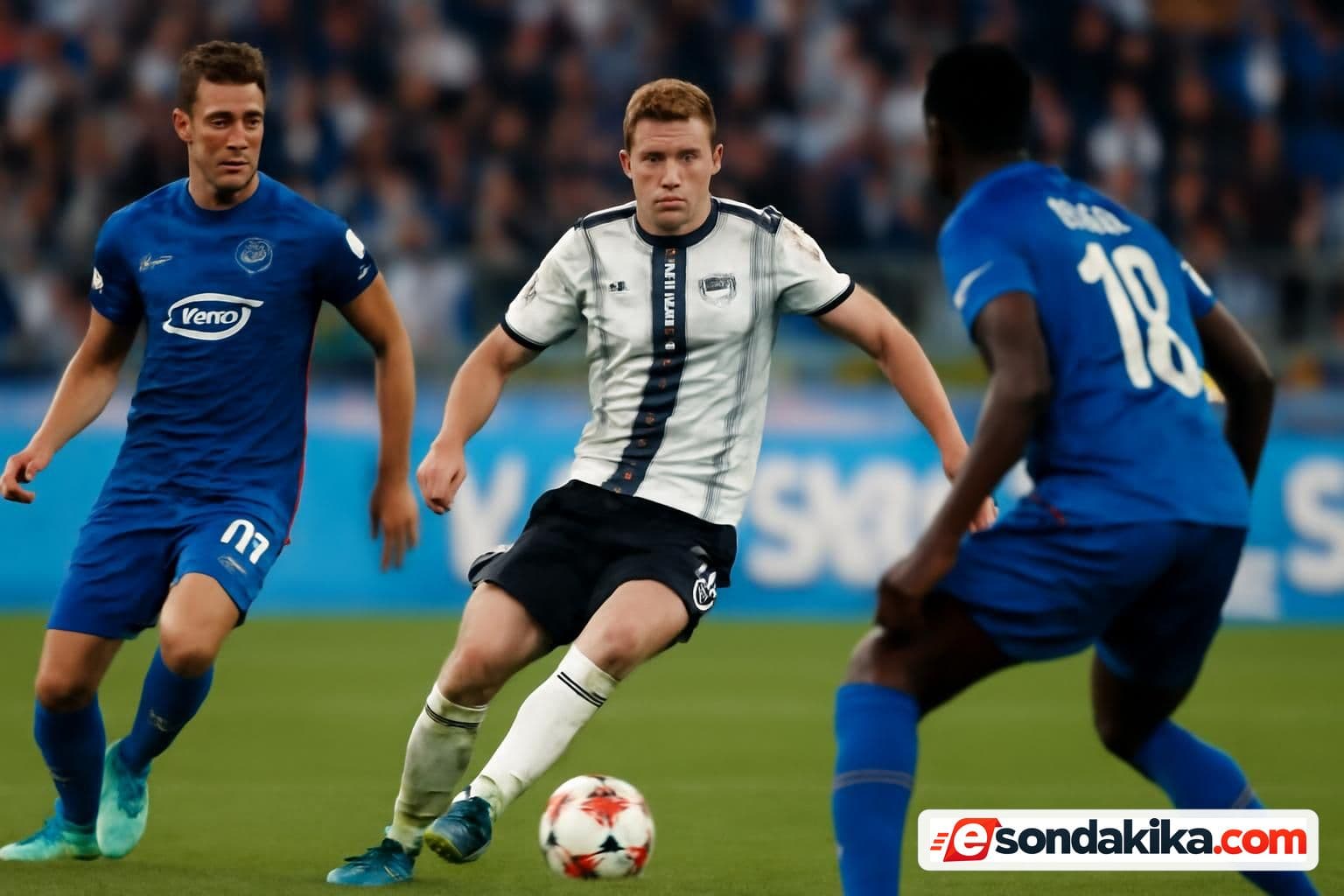 Hoffenheim-Beşiktaş maçında ilk yarı golsüz tamamlandı