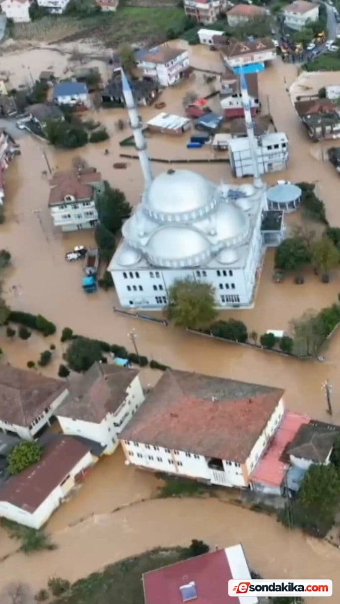 Sakarya’da sağanak sonrası bazı bölgeleri su bastı