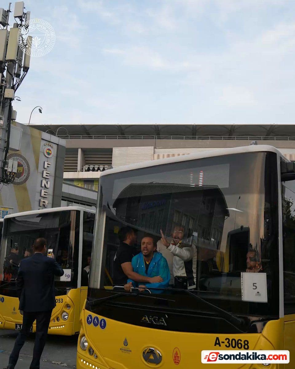 Fenerbahçe Taraftarları RAMS Park’a Doğru Yola Çıktı