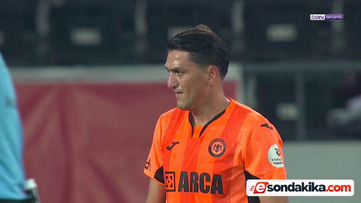 Cengiz Ünder’den serbest vuruştan harika gol