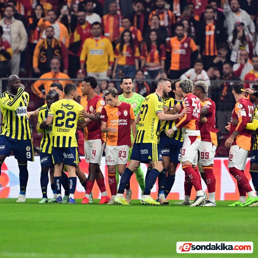 Tension Between Lukaku and Abdülkerim Bardakcı During the Derby