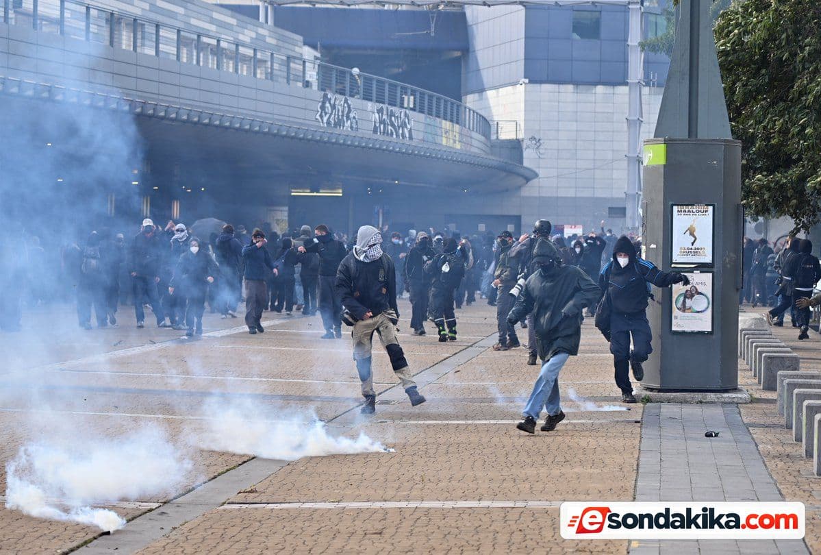 Brüksel ve Liege’deki gösterilerde şiddet: 150 kişi gözaltına alındı