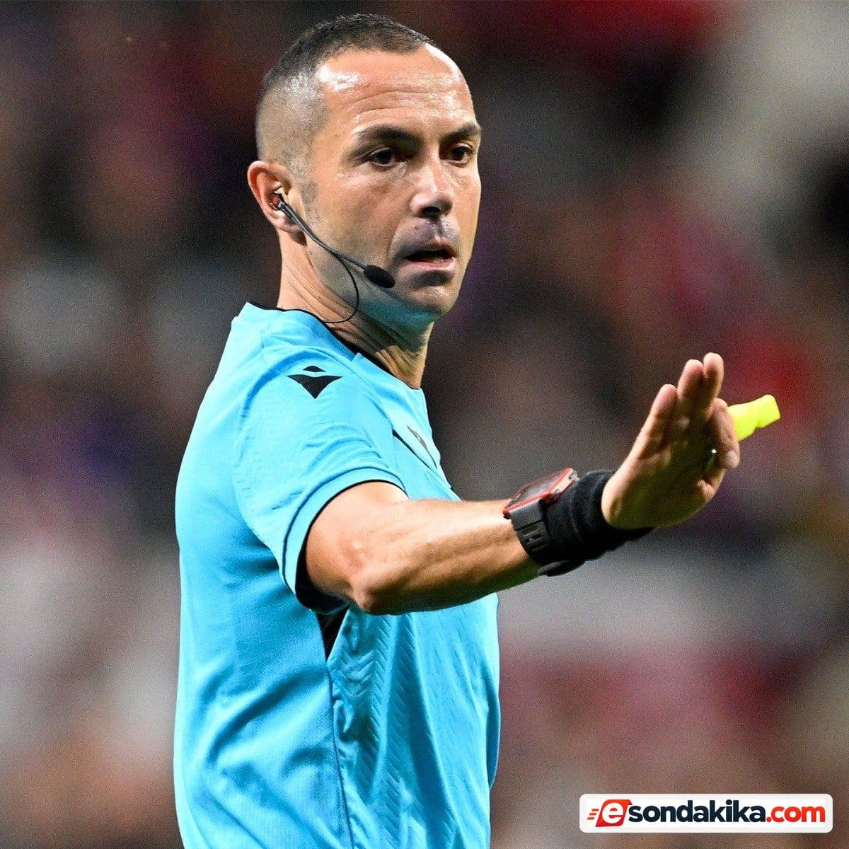 Galatasaray-Barcelona maçını Marco Guida yönetecek
