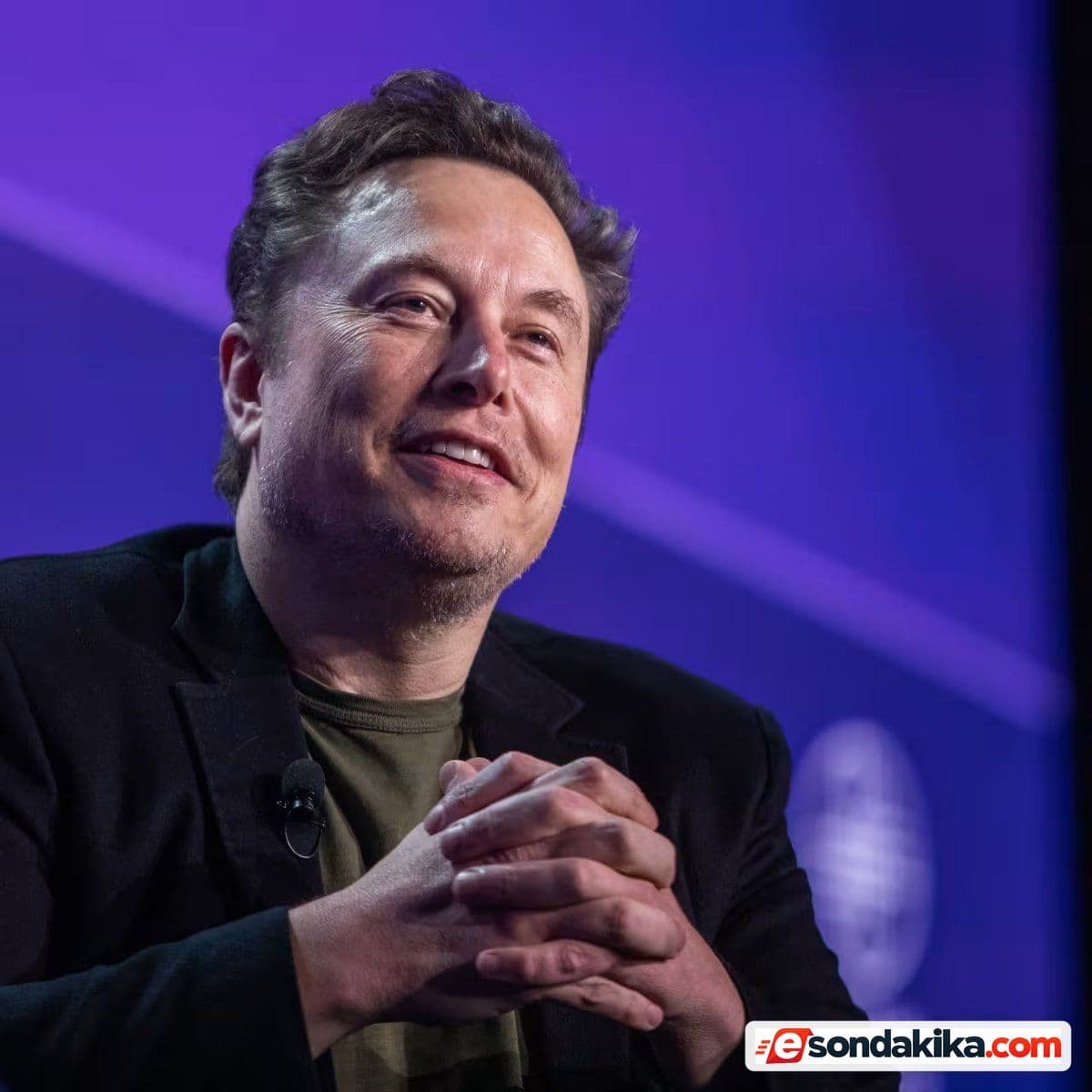 Elon Musk says he will give every child in the US a SpaceX share next year